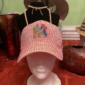 Pink, baseball cap bling out with rhinestones multicolored NY symbol. Unbranded
